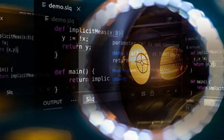 伊春 api php源码,下载的php源码怎么运行呢？